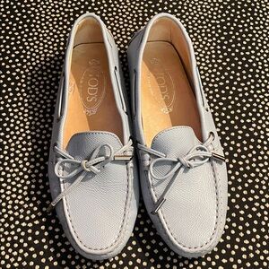 Tod's Women's Light Blue Moccasins